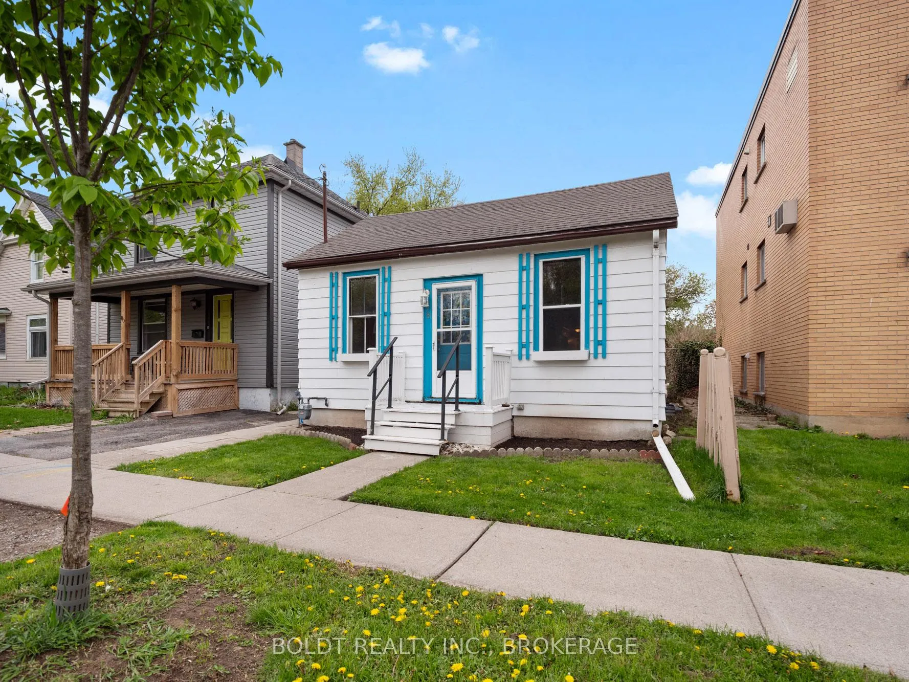 Photo 2 of 78 Maple Street, St. Catharines, Downtown — HOMEH