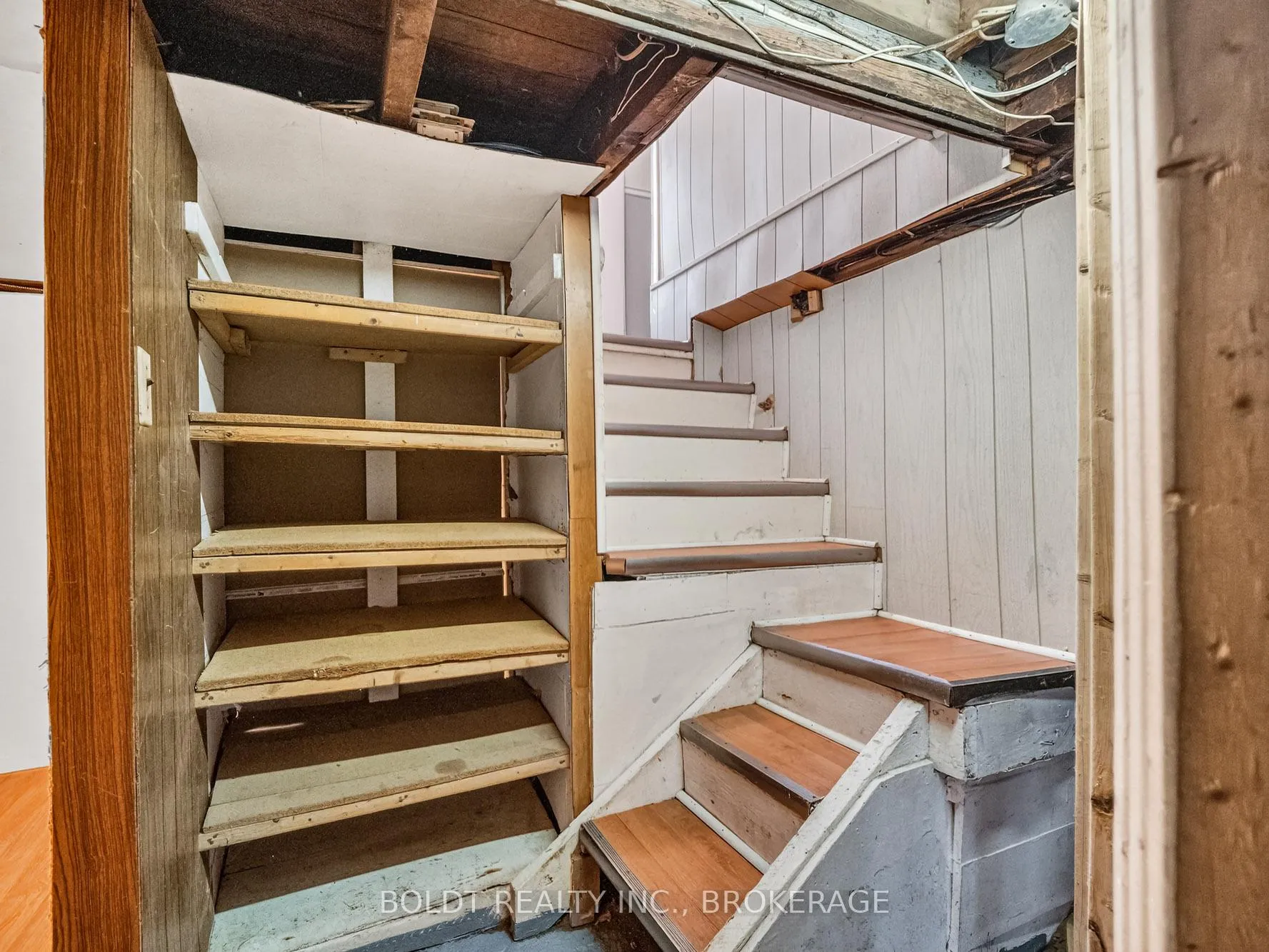 Photo 17 of 78 Maple Street, St. Catharines, Downtown — HOMEH