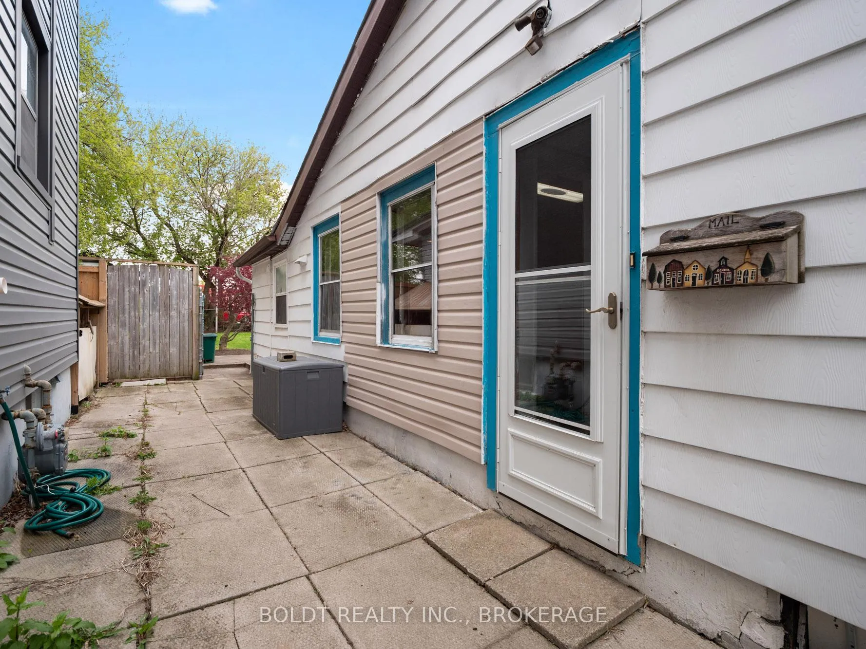 Photo 20 of 78 Maple Street, St. Catharines, Downtown — HOMEH