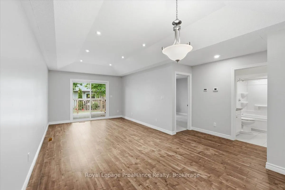 Photo 18 of 60 Conger Drive, Prince Edward County, Wellington — HOMEH