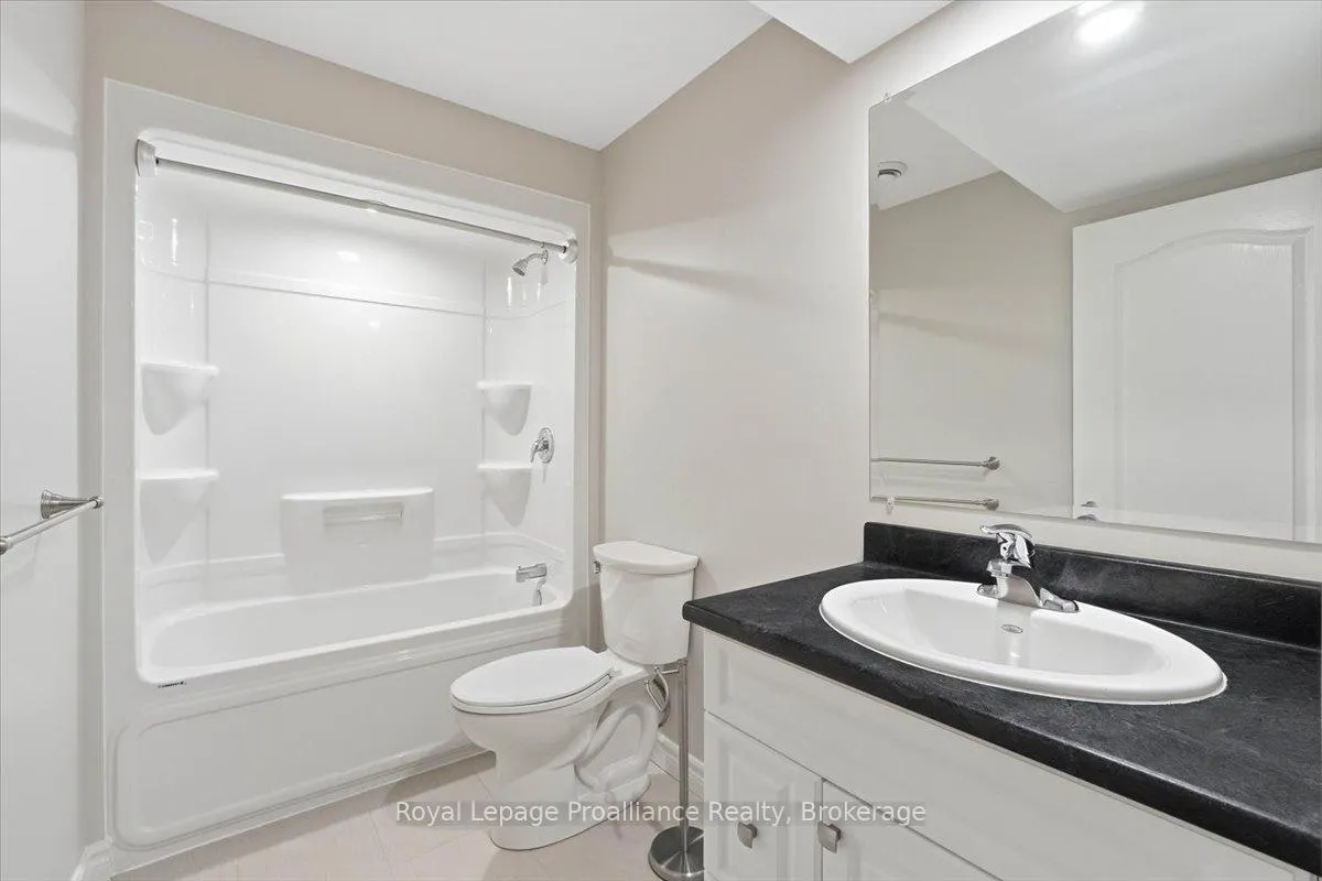 Photo 25 of 60 Conger Drive, Prince Edward County, Wellington — HOMEH