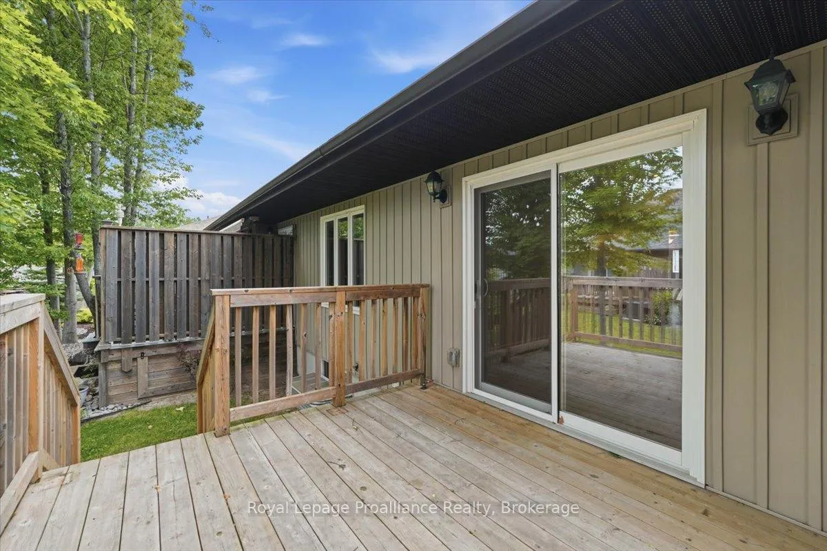 Photo 30 of 60 Conger Drive, Prince Edward County, Wellington — HOMEH