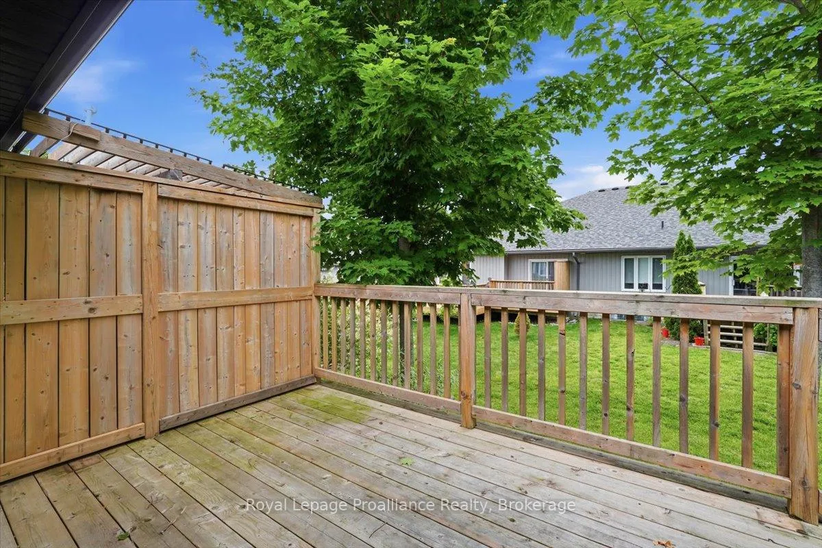 Photo 31 of 60 Conger Drive, Prince Edward County, Wellington — HOMEH