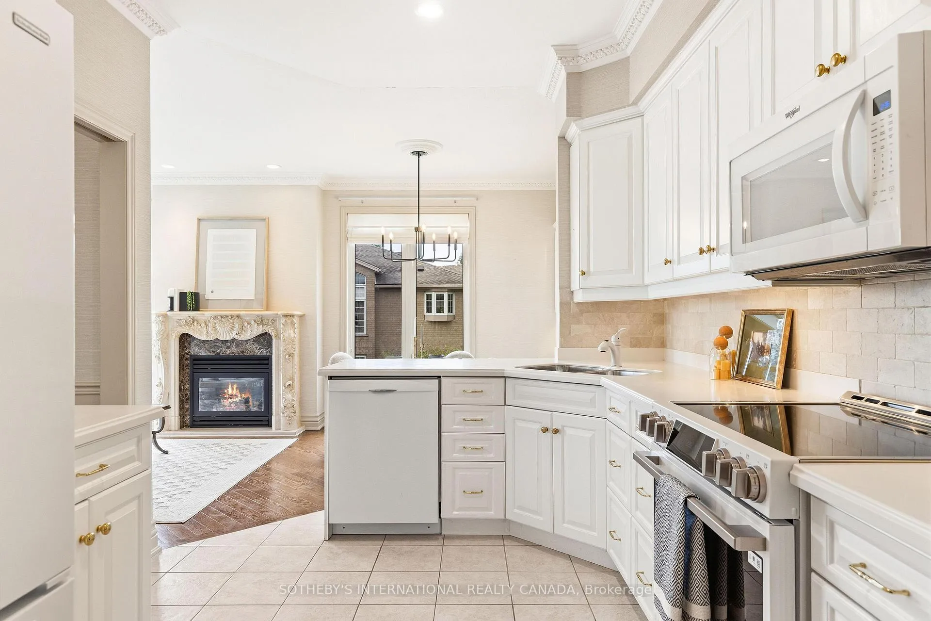 Photo 14 of 208 Muirfield Trail, Welland, Hwy 406/Welland — HOMEH