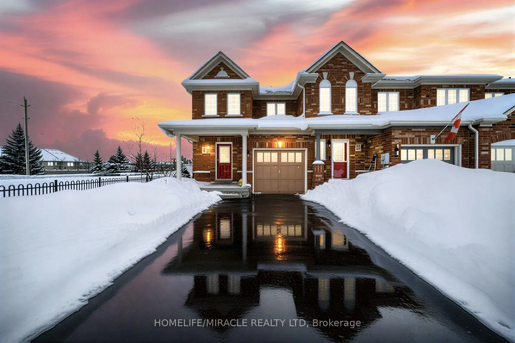 Photo 3 of 51 Touchette Drive, Barrie, Holly — HOMEH