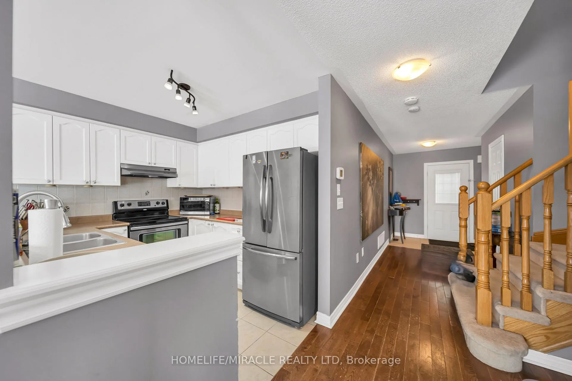 Photo 17 of 51 Touchette Drive, Barrie, Holly — HOMEH