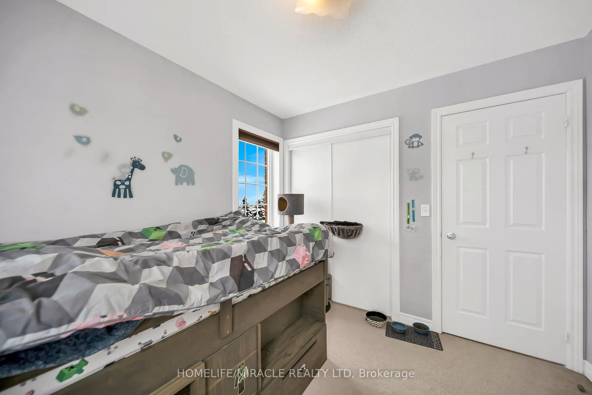Photo 26 of 51 Touchette Drive, Barrie, Holly — HOMEH