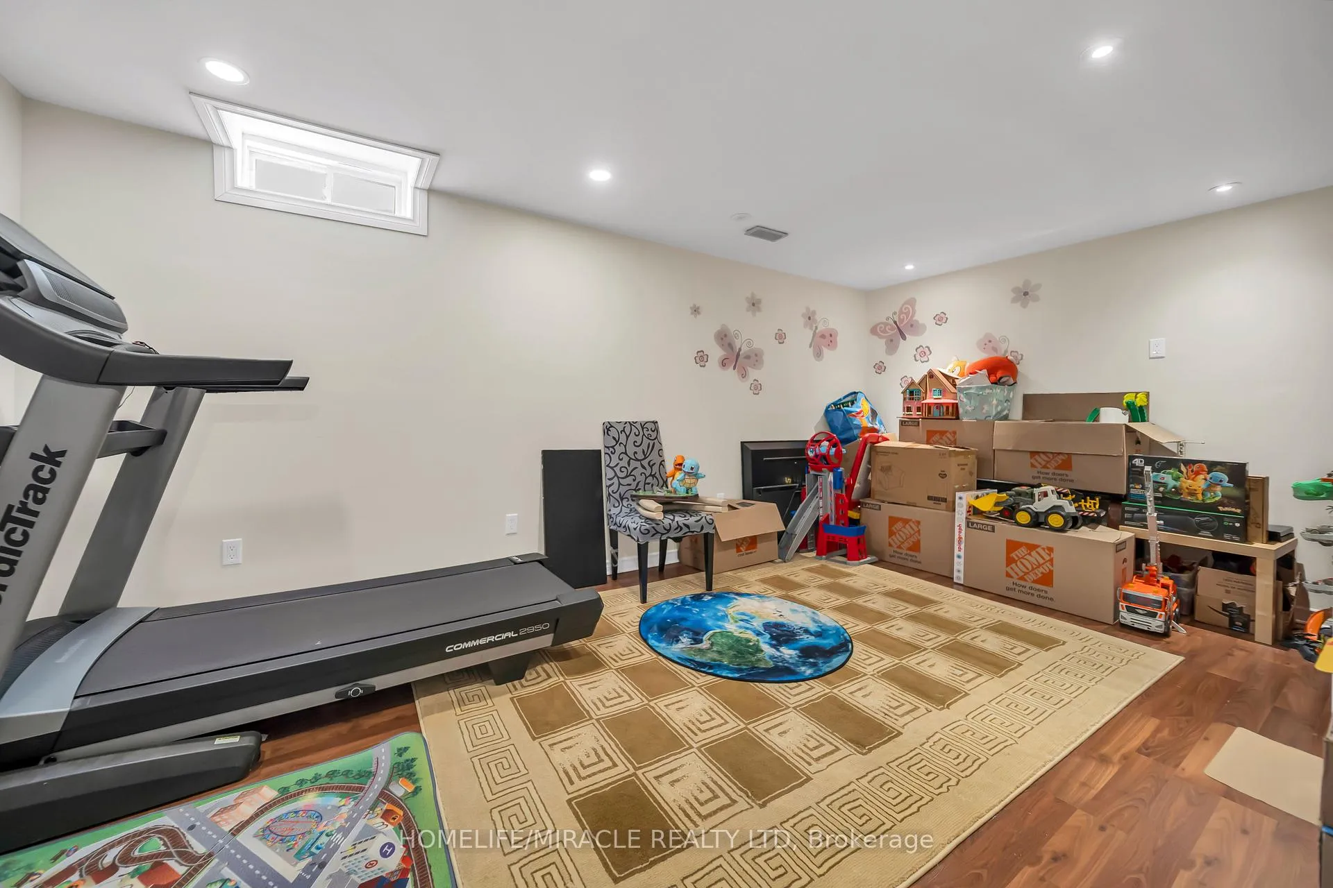 Photo 31 of 51 Touchette Drive, Barrie, Holly — HOMEH