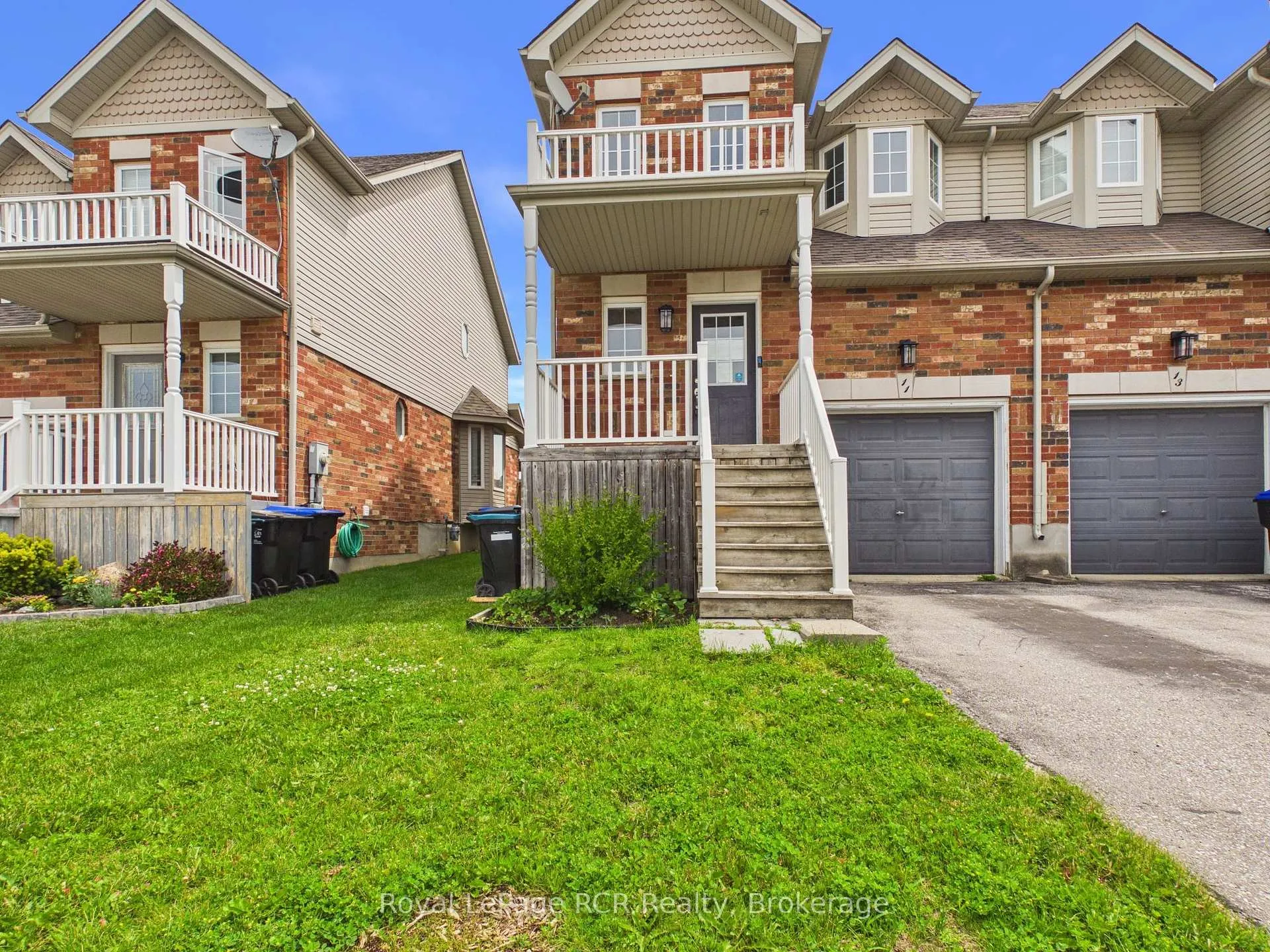 Photo 1 of 11 Wallace Street, New Tecumseth, Alliston — HOMEH