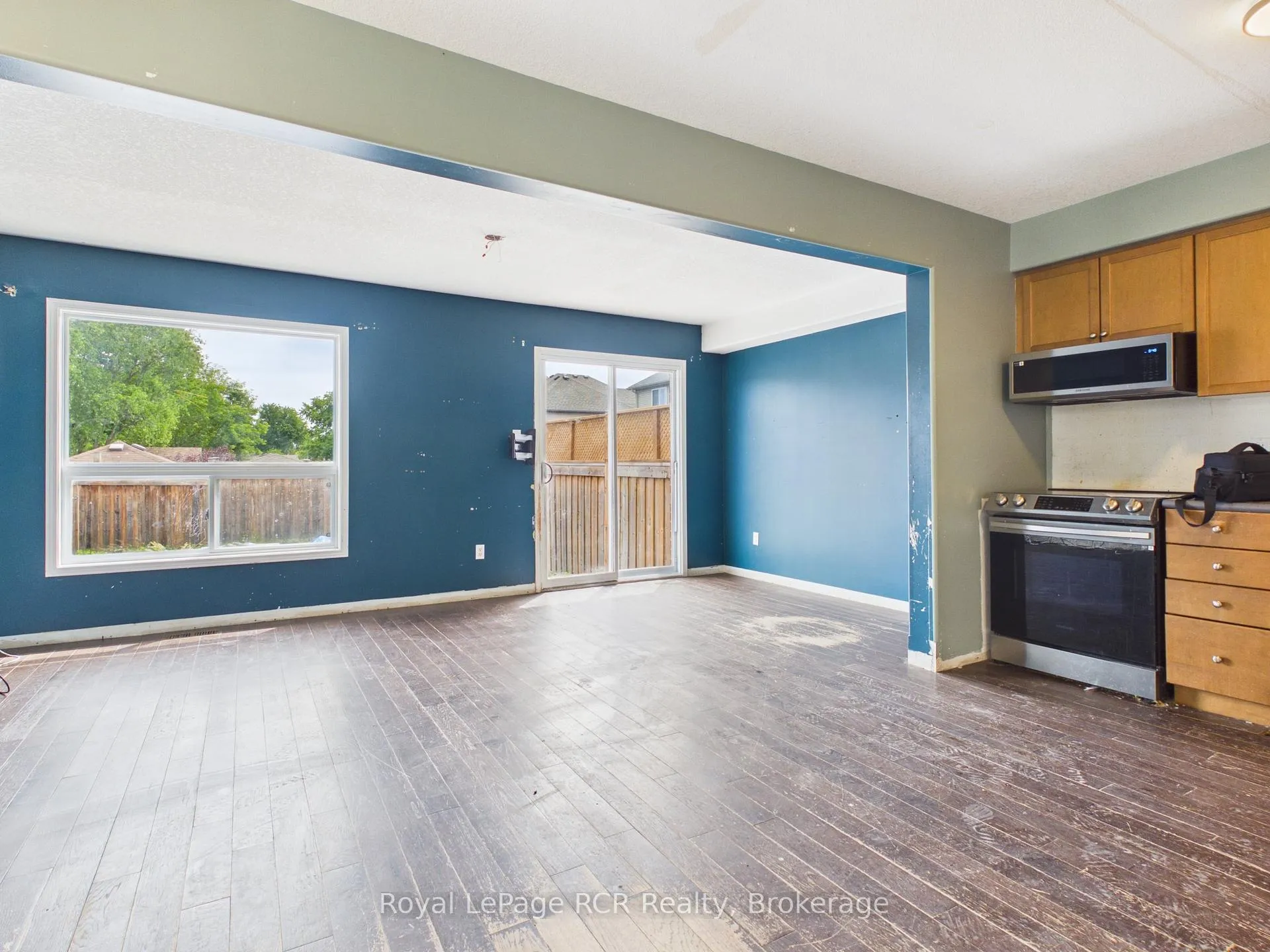 Photo 7 of 11 Wallace Street, New Tecumseth, Alliston — HOMEH