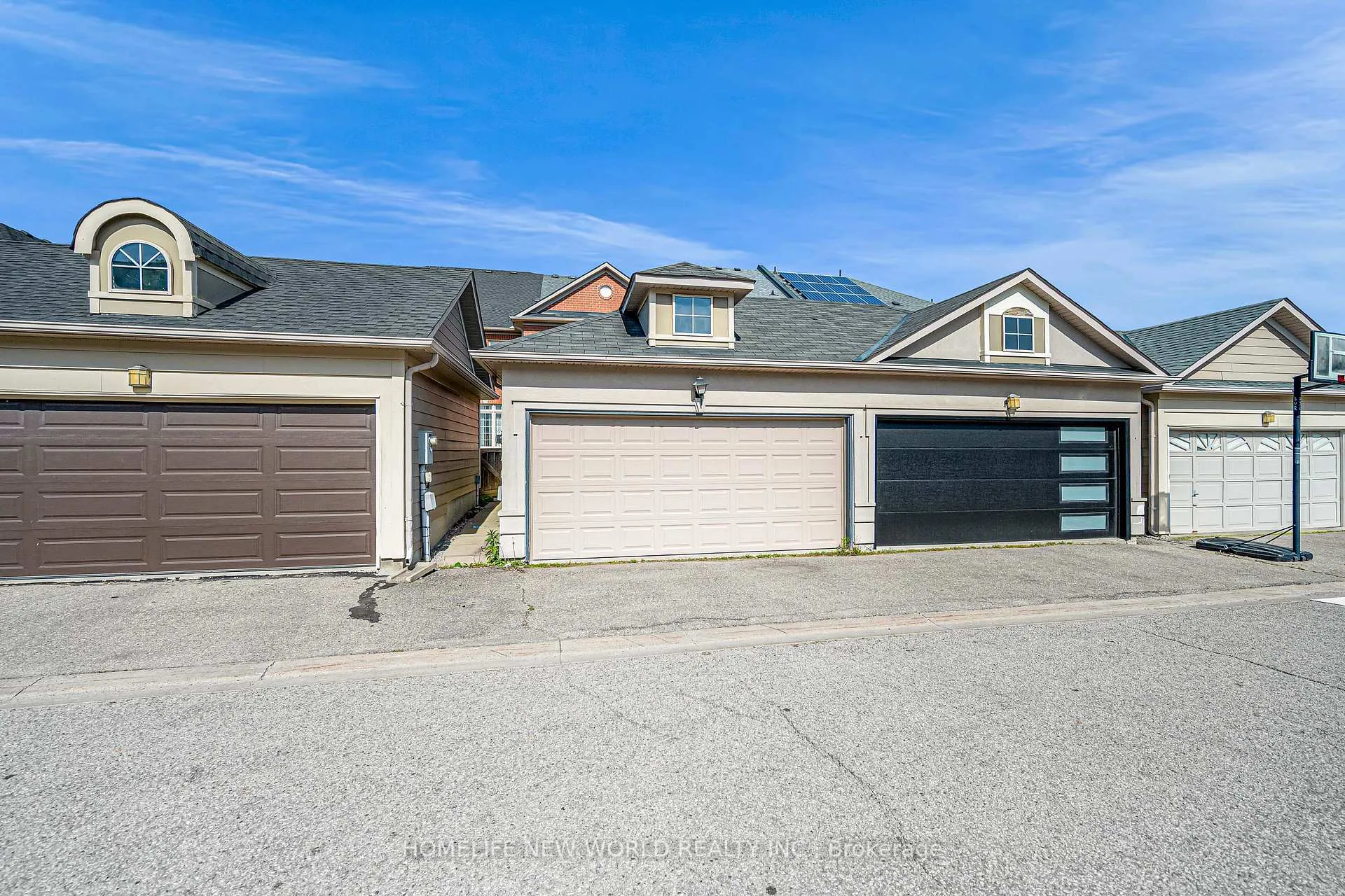 Photo 25 of 2957 Bur Oak Avenue, Markham, Cornell — HOMEH