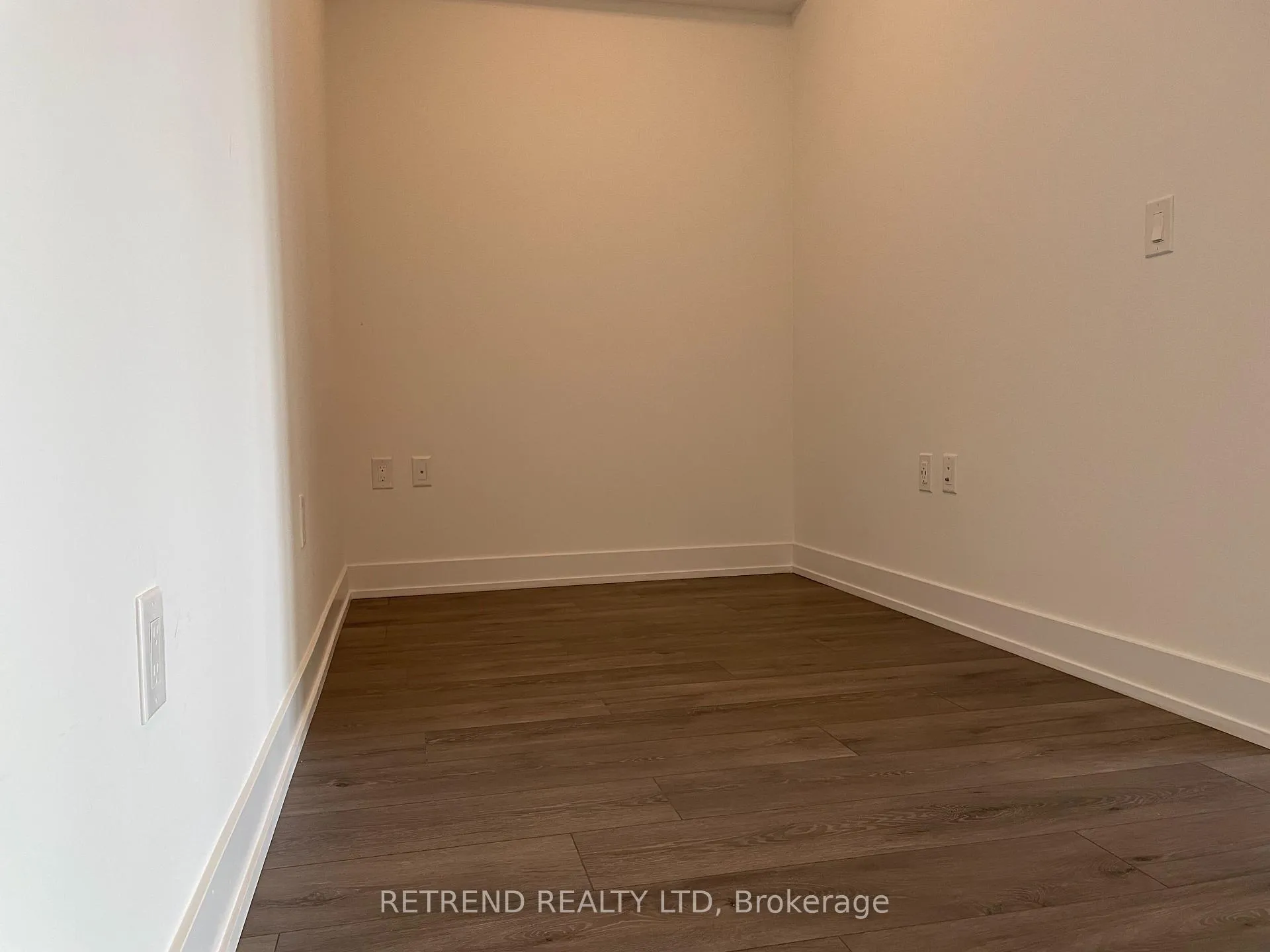 Photo 7 of Unit 2409, 575 Bloor Street E, Toronto, North St. James Town — HOMEH