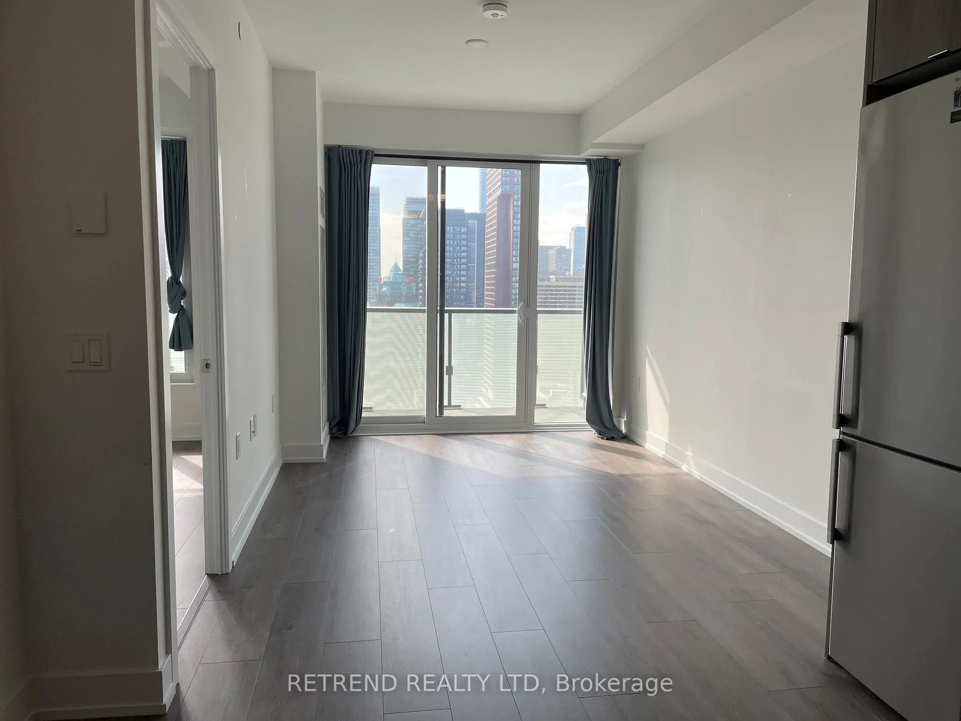 Photo 10 of Unit 2409, 575 Bloor Street E, Toronto, North St. James Town — HOMEH