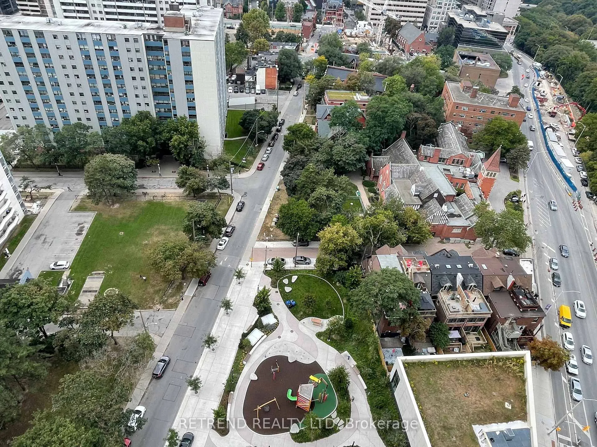 Photo 18 of Unit 2409, 575 Bloor Street E, Toronto, North St. James Town — HOMEH