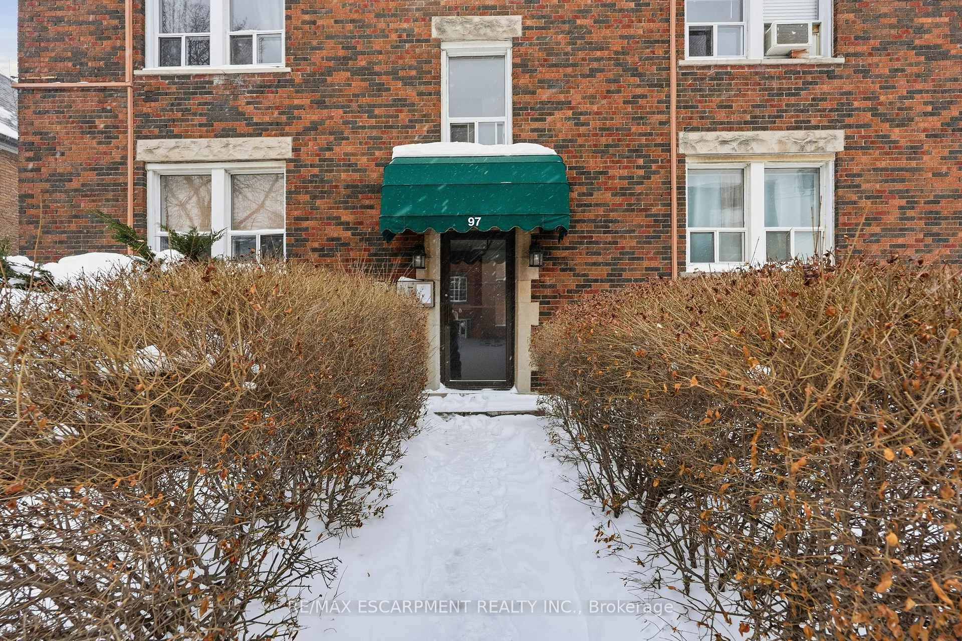 Photo 3 of Unit 10, 97 Connaught Avenue, Hamilton, Stipley — HOMEH