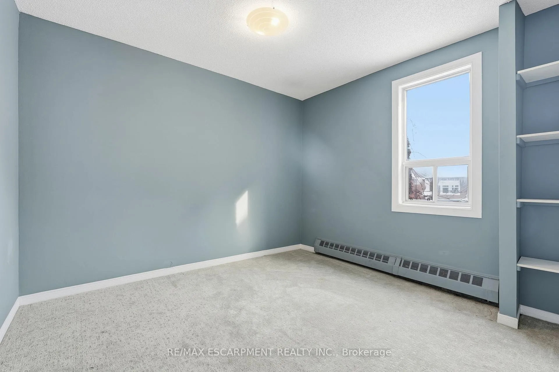 Photo 15 of Unit 10, 97 Connaught Avenue, Hamilton, Stipley — HOMEH