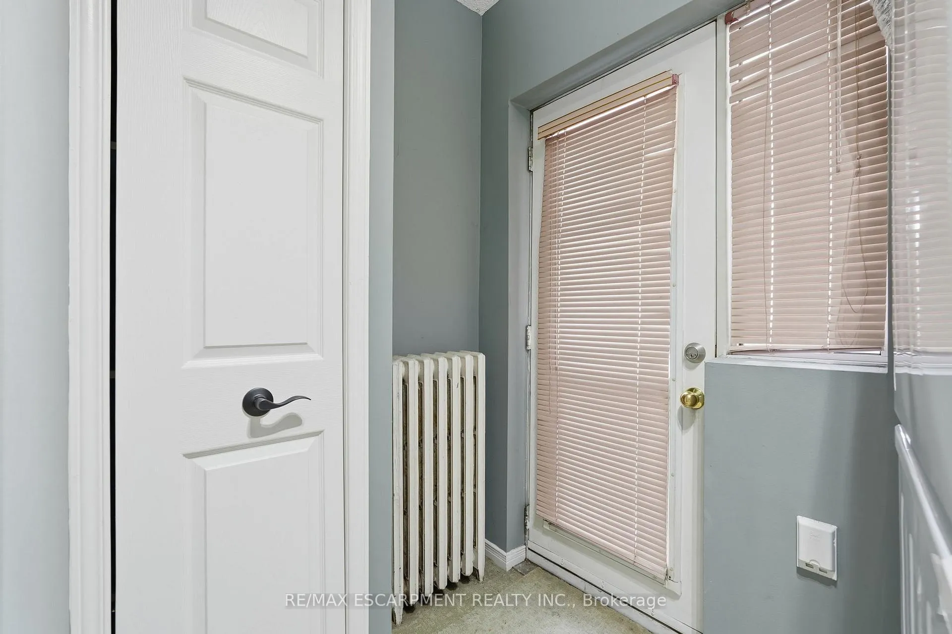 Photo 22 of Unit 10, 97 Connaught Avenue, Hamilton, Stipley — HOMEH