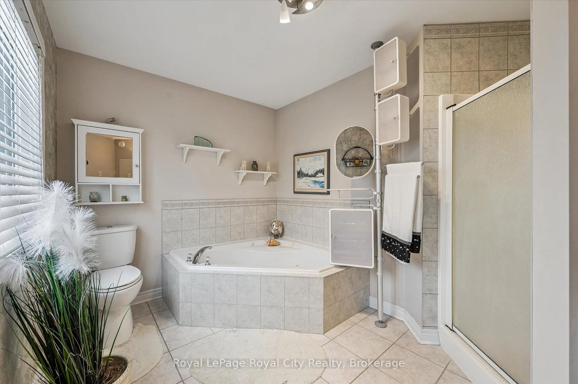 Photo 25 of 87 Law Drive, Guelph, Grange Road — HOMEH