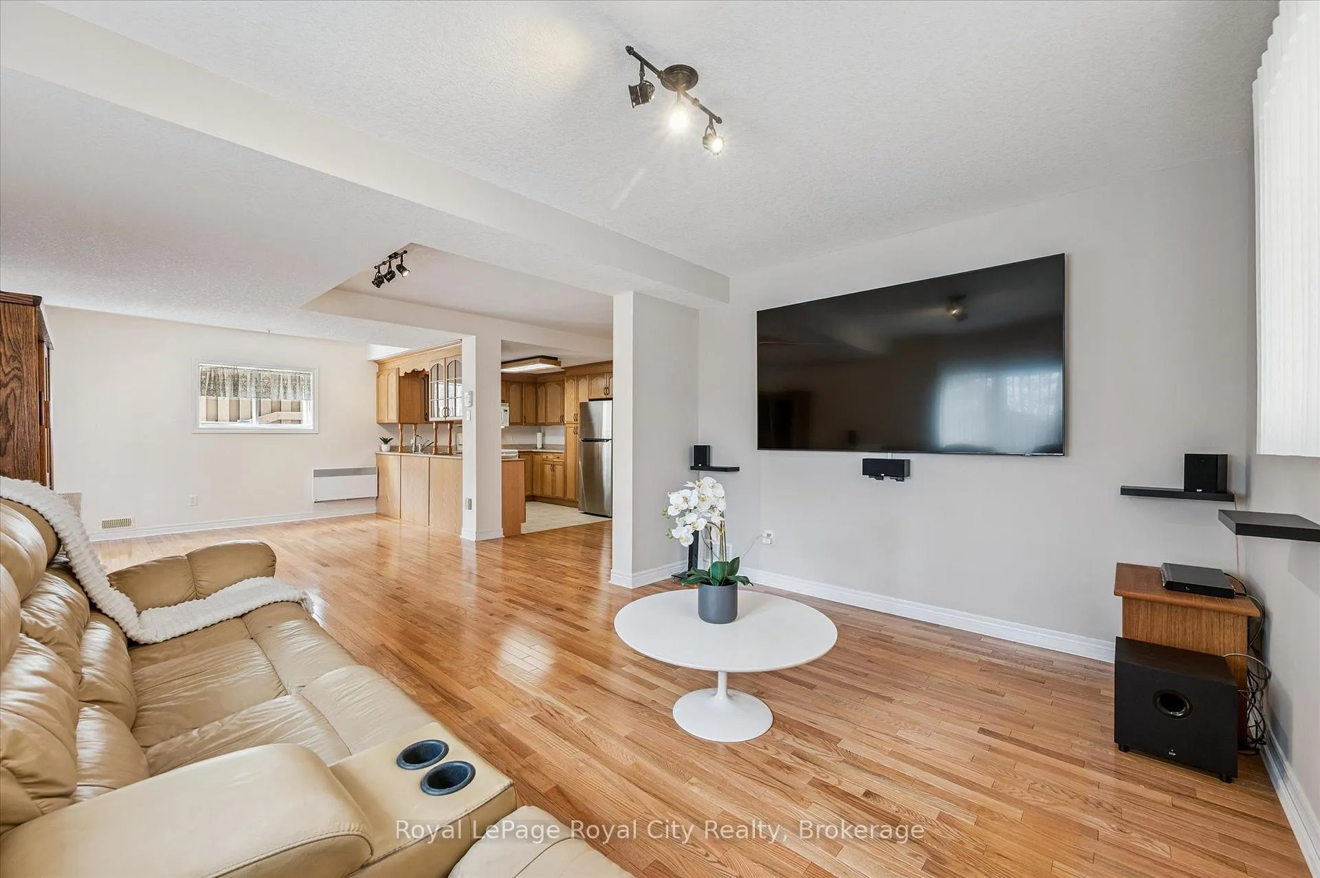 Photo 30 of 87 Law Drive, Guelph, Grange Road — HOMEH
