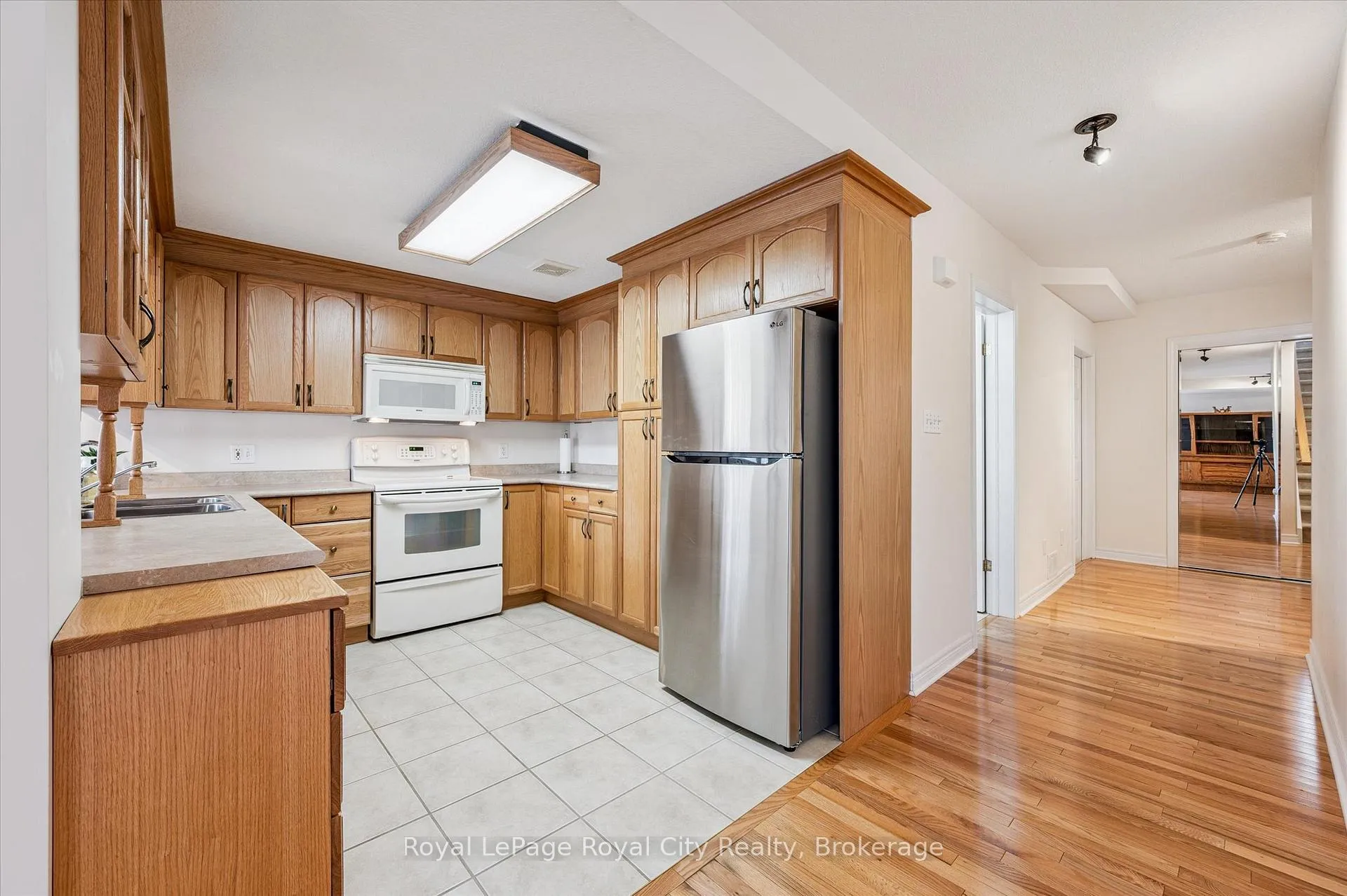 Photo 32 of 87 Law Drive, Guelph, Grange Road — HOMEH