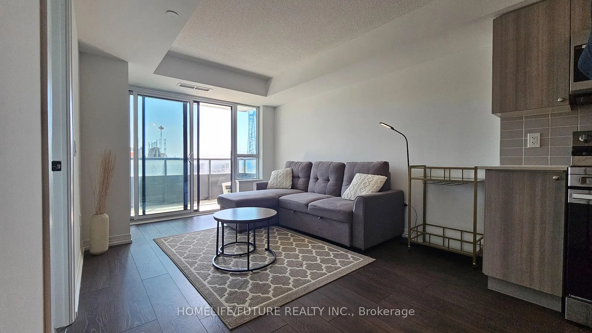 Photo 4 of Unit 401, 1455 Celebration Drive, Pickering, Bay Ridges — HOMEH