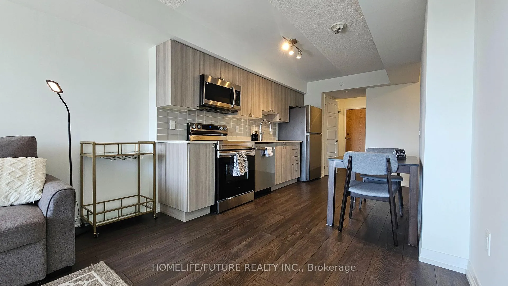 Photo 9 of Unit 401, 1455 Celebration Drive, Pickering, Bay Ridges — HOMEH