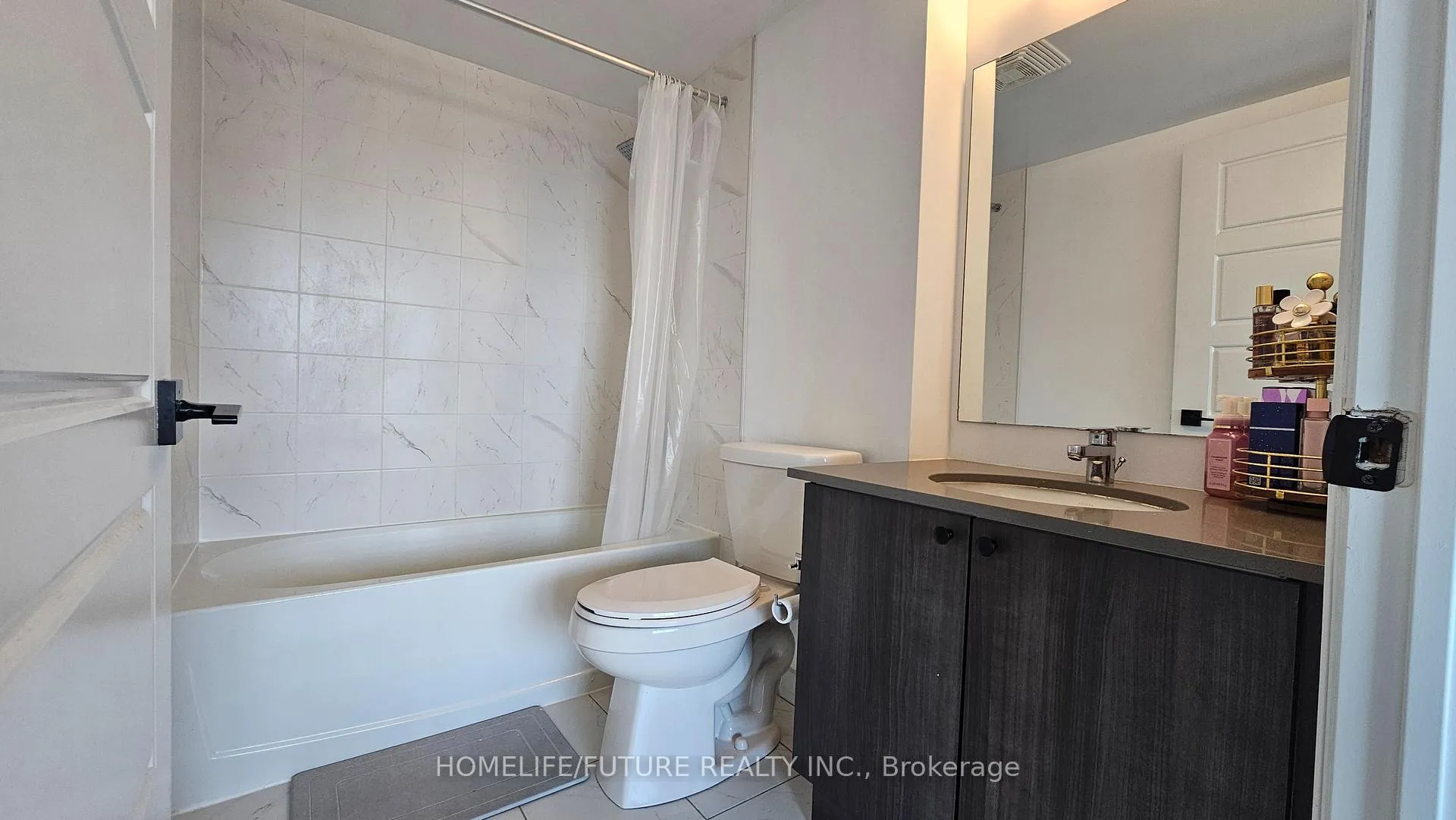 Photo 18 of Unit 401, 1455 Celebration Drive, Pickering, Bay Ridges — HOMEH