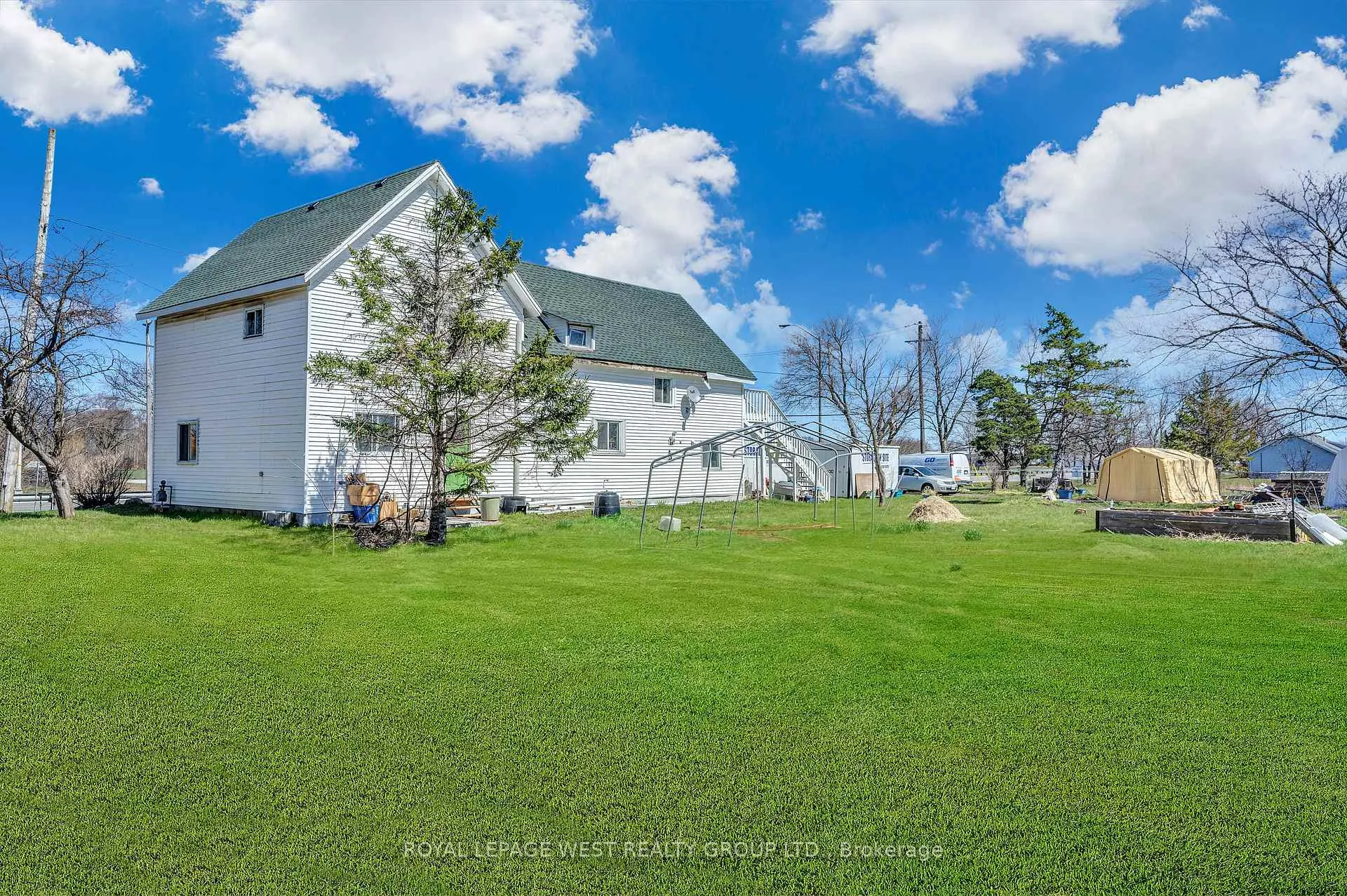 Photo 3 of 3493 Highway 3, Port Colborne, Sherkston — HOMEH