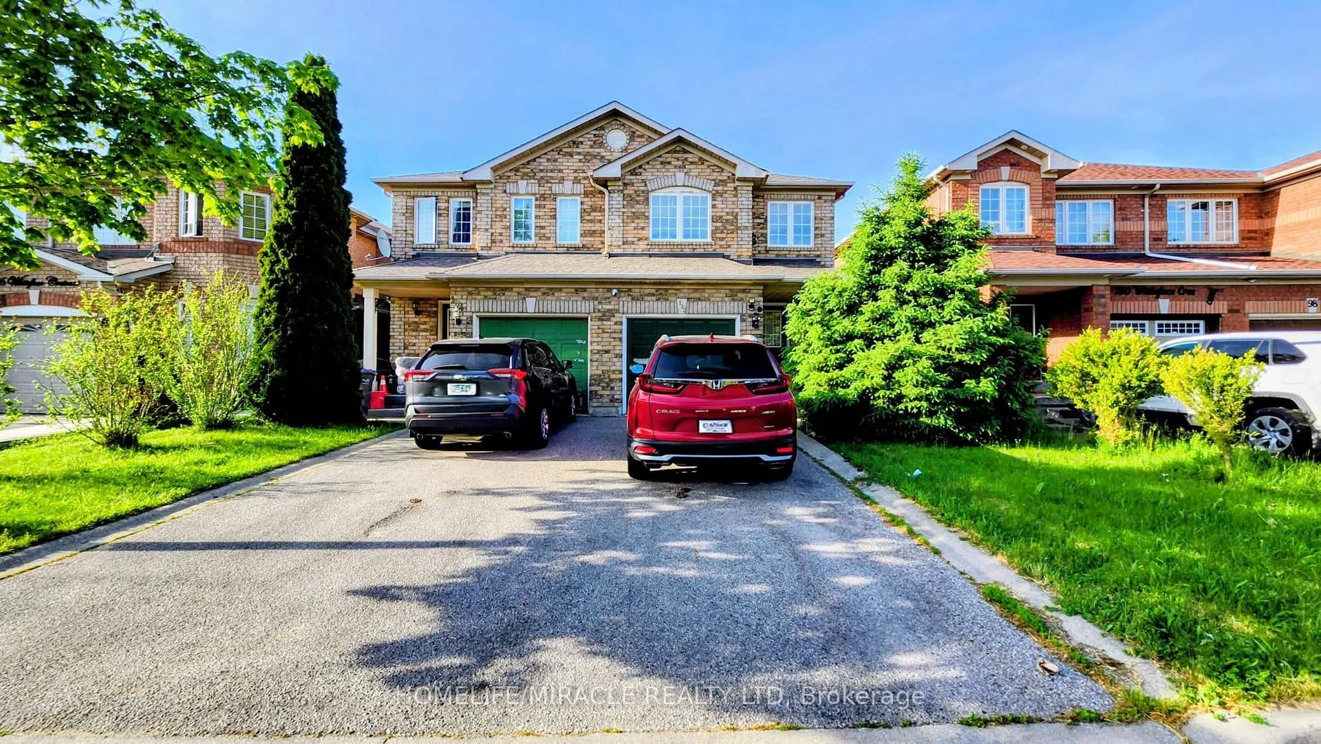 Photo 1 of 102 Whiteface Crescent, Brampton, Fletcher's Meadow — HOMEH