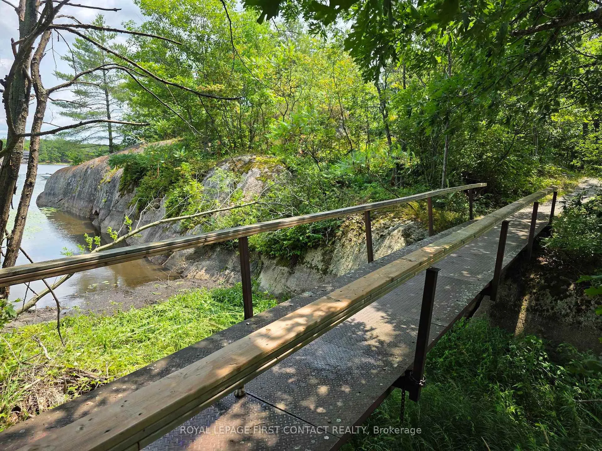 Photo 40 of 213 Birch Acres Drive, Georgian Bay, Baxter — HOMEH