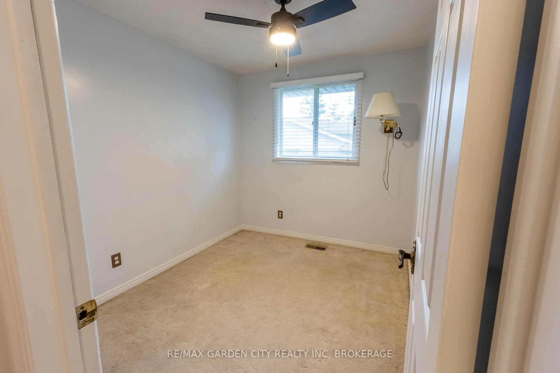 Photo 27 of 116 Dunvegan Road, St. Catharines, Secord Woods — HOMEH