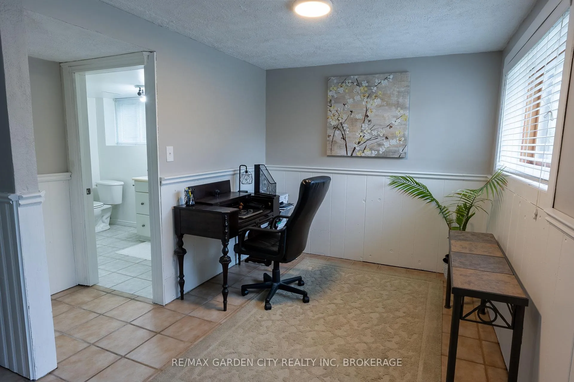 Photo 31 of 116 Dunvegan Road, St. Catharines, Secord Woods — HOMEH