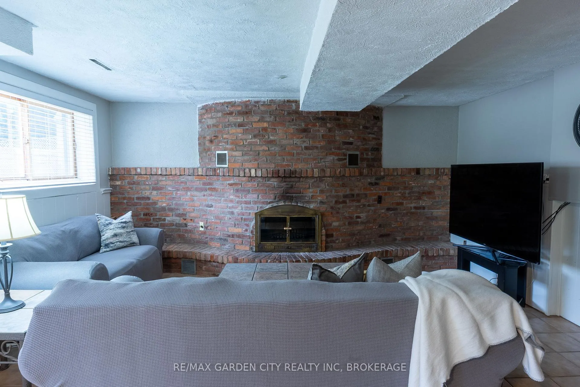 Photo 33 of 116 Dunvegan Road, St. Catharines, Secord Woods — HOMEH