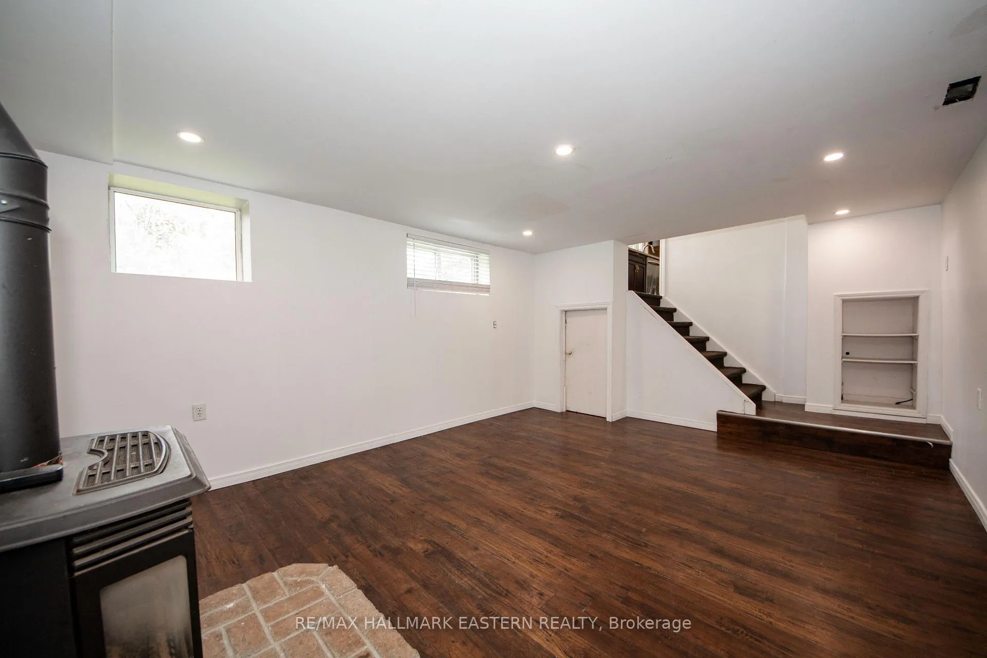 Photo 20 of 658 Cedarvale Crescent, Selwyn — HOMEH