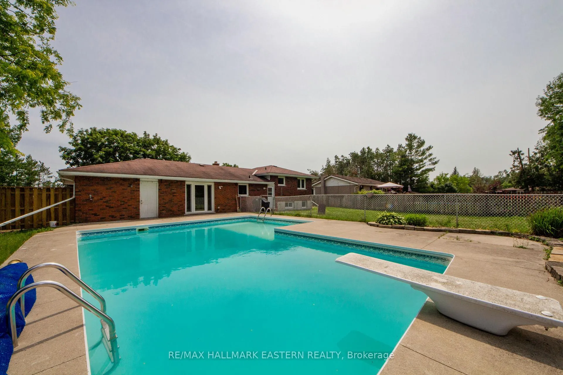 Photo 28 of 658 Cedarvale Crescent, Selwyn — HOMEH
