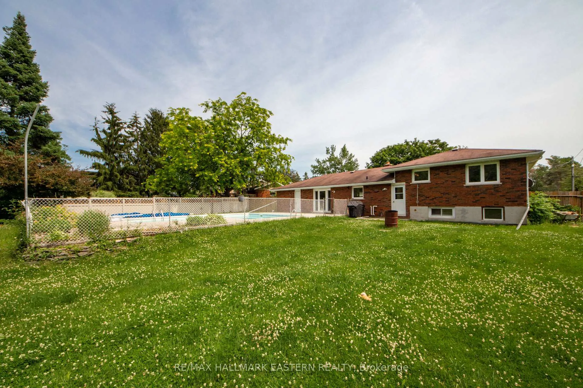 Photo 31 of 658 Cedarvale Crescent, Selwyn — HOMEH