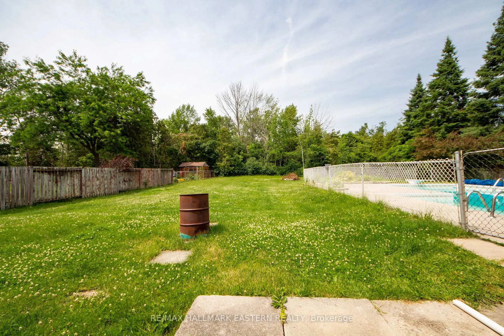 Photo 32 of 658 Cedarvale Crescent, Selwyn — HOMEH