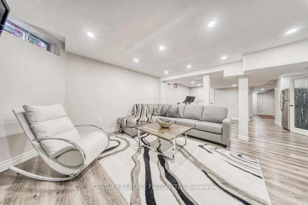 Photo 36 of 18 Booth Crescent, Ajax, Central — HOMEH