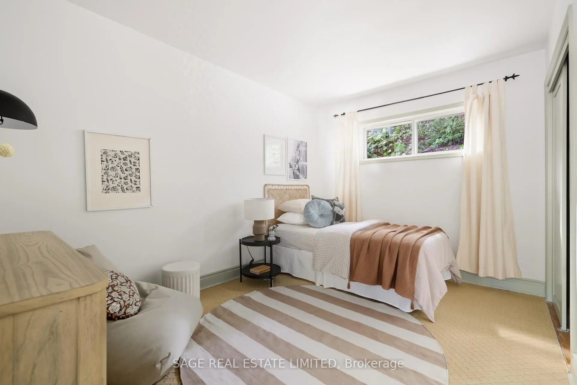 Photo 14 of 130 Neville Park Boulevard, Toronto, The Beaches — HOMEH