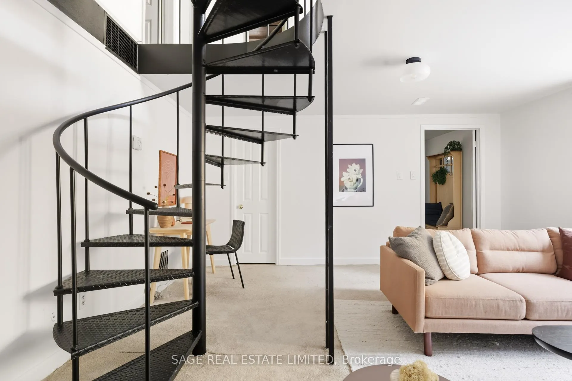 Photo 18 of 130 Neville Park Boulevard, Toronto, The Beaches — HOMEH