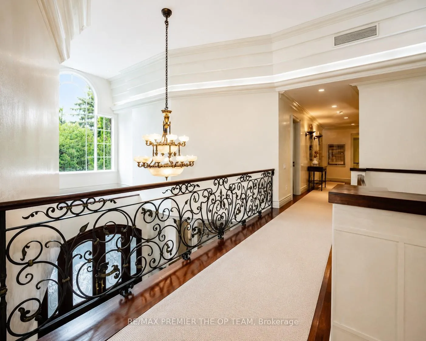 Photo 20 of 43 Cowan Drive, Vaughan, East Woodbridge — HOMEH