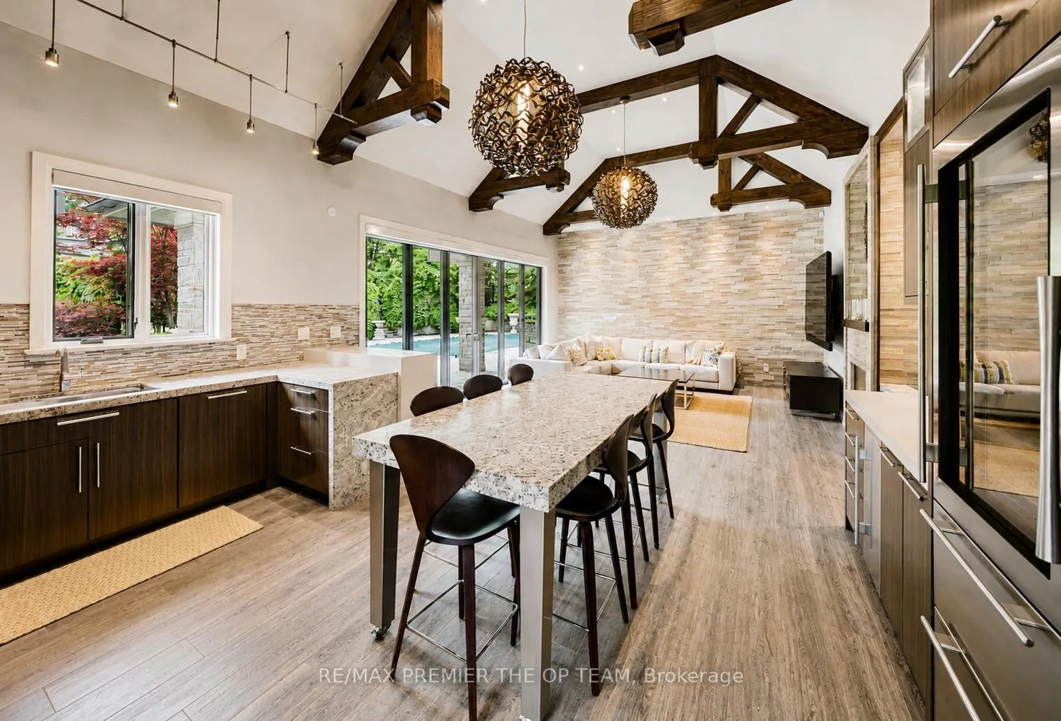 Photo 31 of 43 Cowan Drive, Vaughan, East Woodbridge — HOMEH