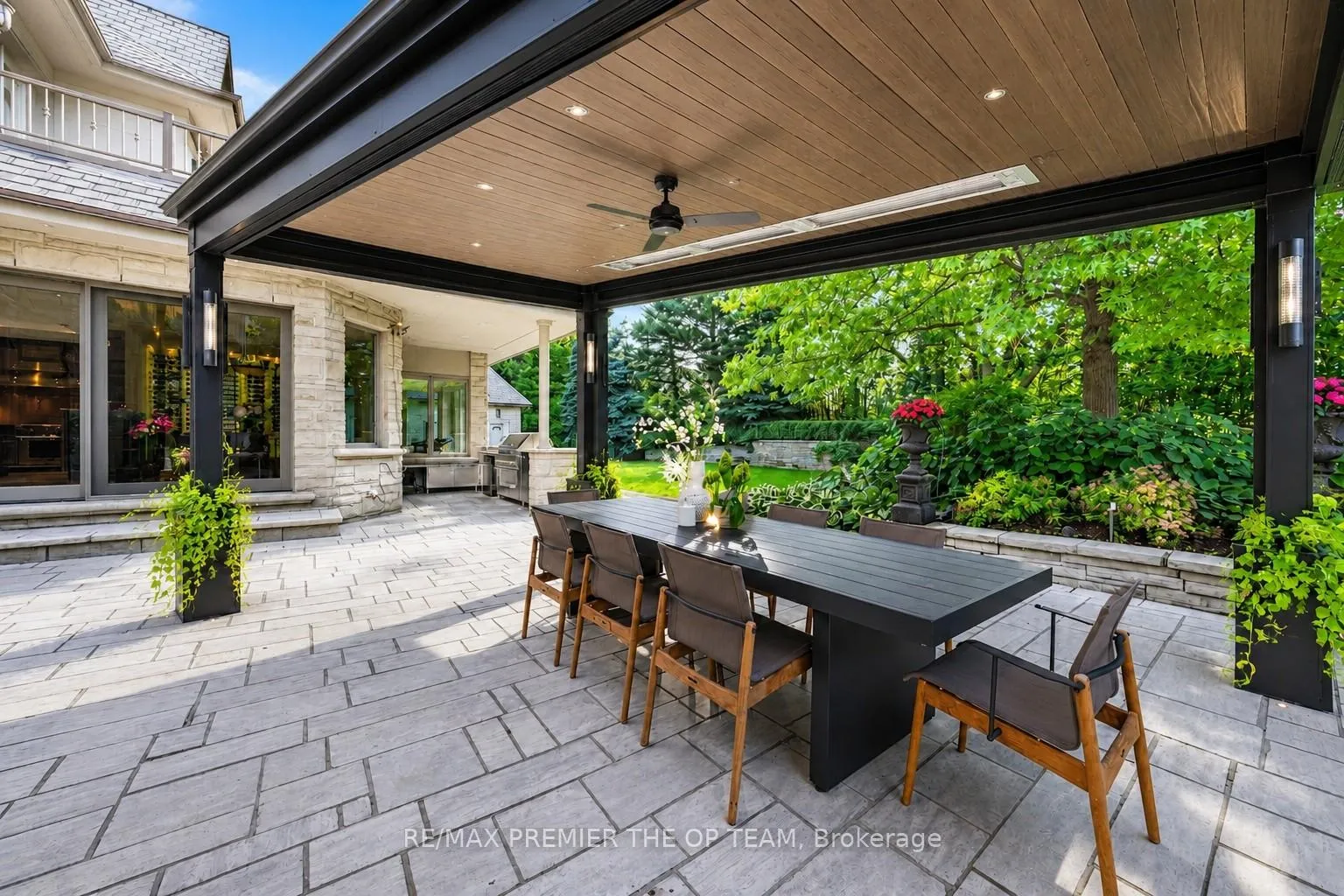 Photo 41 of 43 Cowan Drive, Vaughan, East Woodbridge — HOMEH