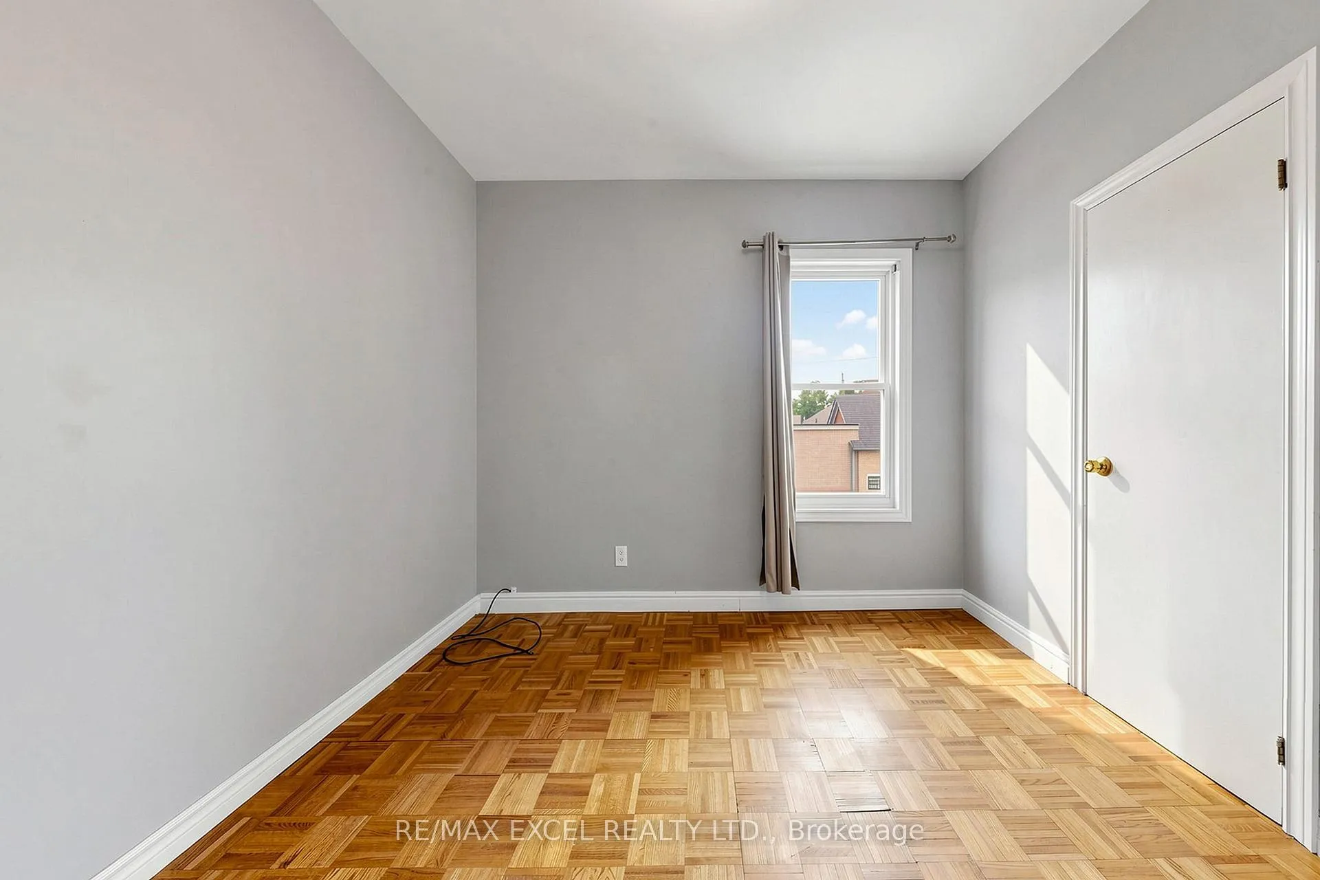 Photo 21 of Unit Upper, 259 Victoria Avenue N, Hamilton, Landsdale — HOMEH