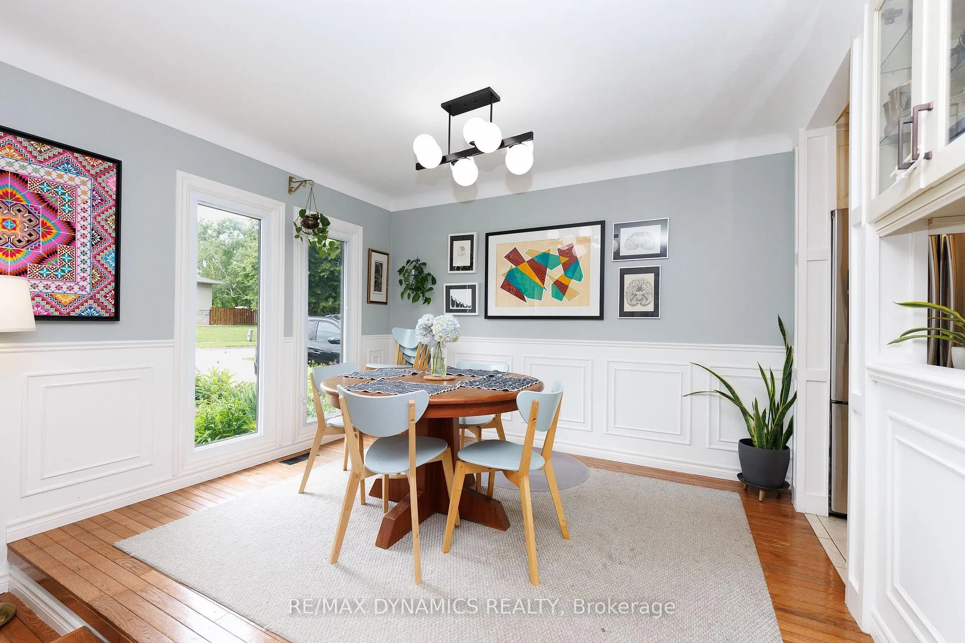 Photo 9 of 4204 Brookdale Drive, Niagara Falls, Ascot — HOMEH