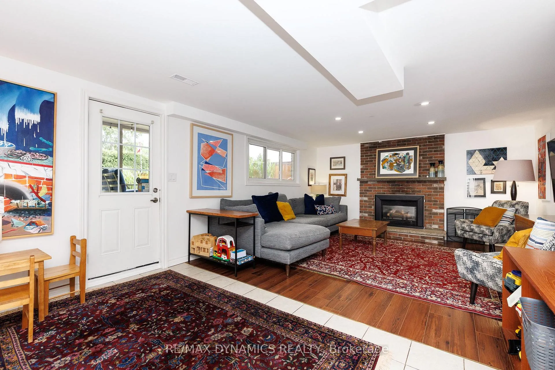 Photo 21 of 4204 Brookdale Drive, Niagara Falls, Ascot — HOMEH