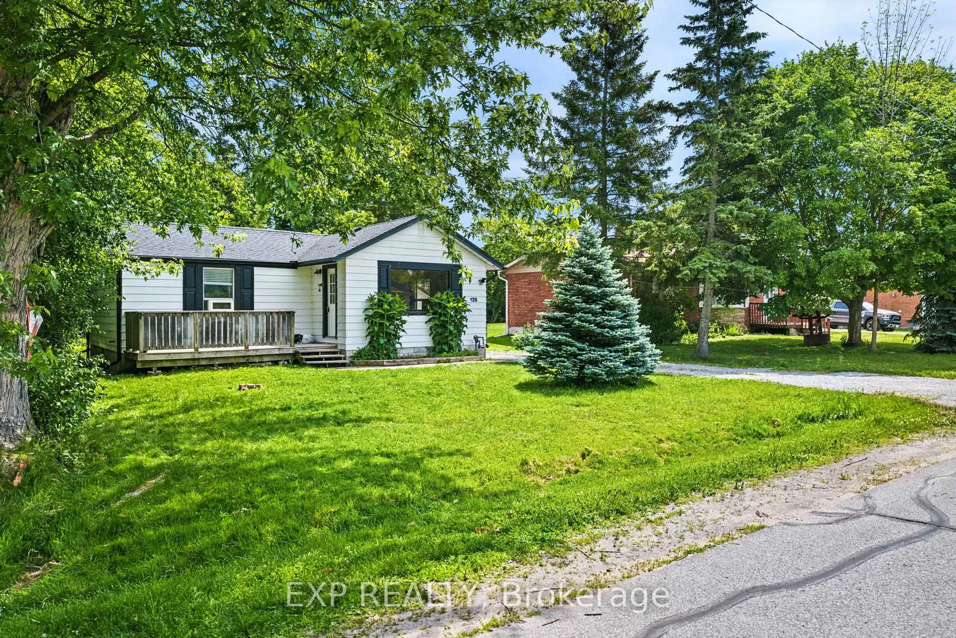 Photo 4 of 125 Cronsberry Road, Georgina, Virginia — HOMEH