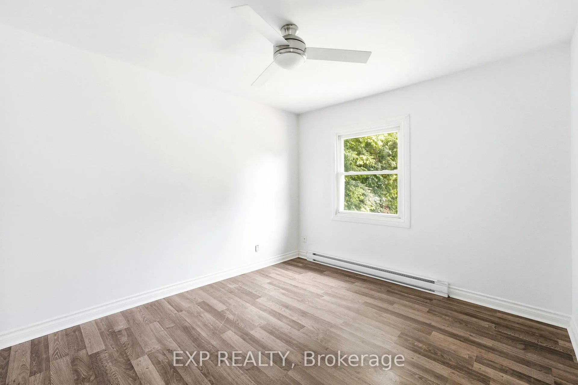 Photo 18 of 125 Cronsberry Road, Georgina, Virginia — HOMEH