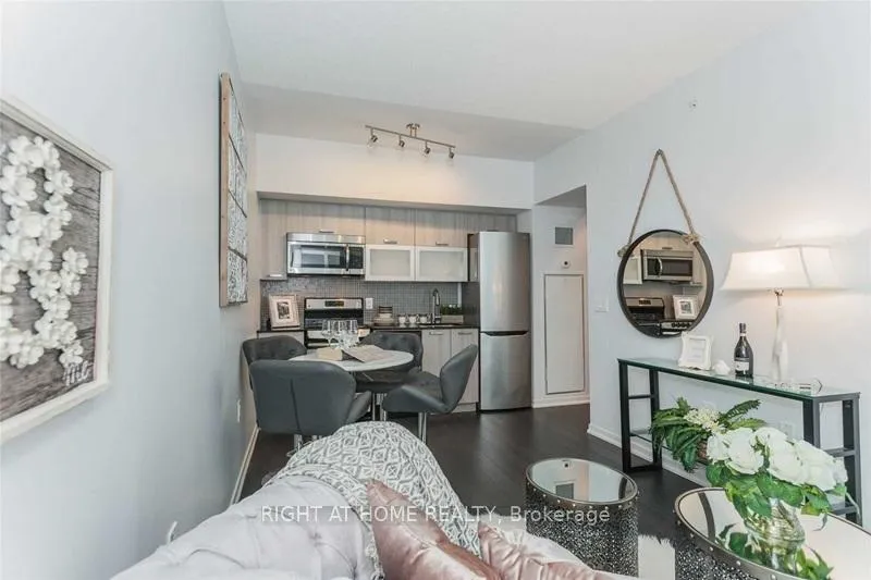 Front of Unit 812W, 36 Lisgar Street
