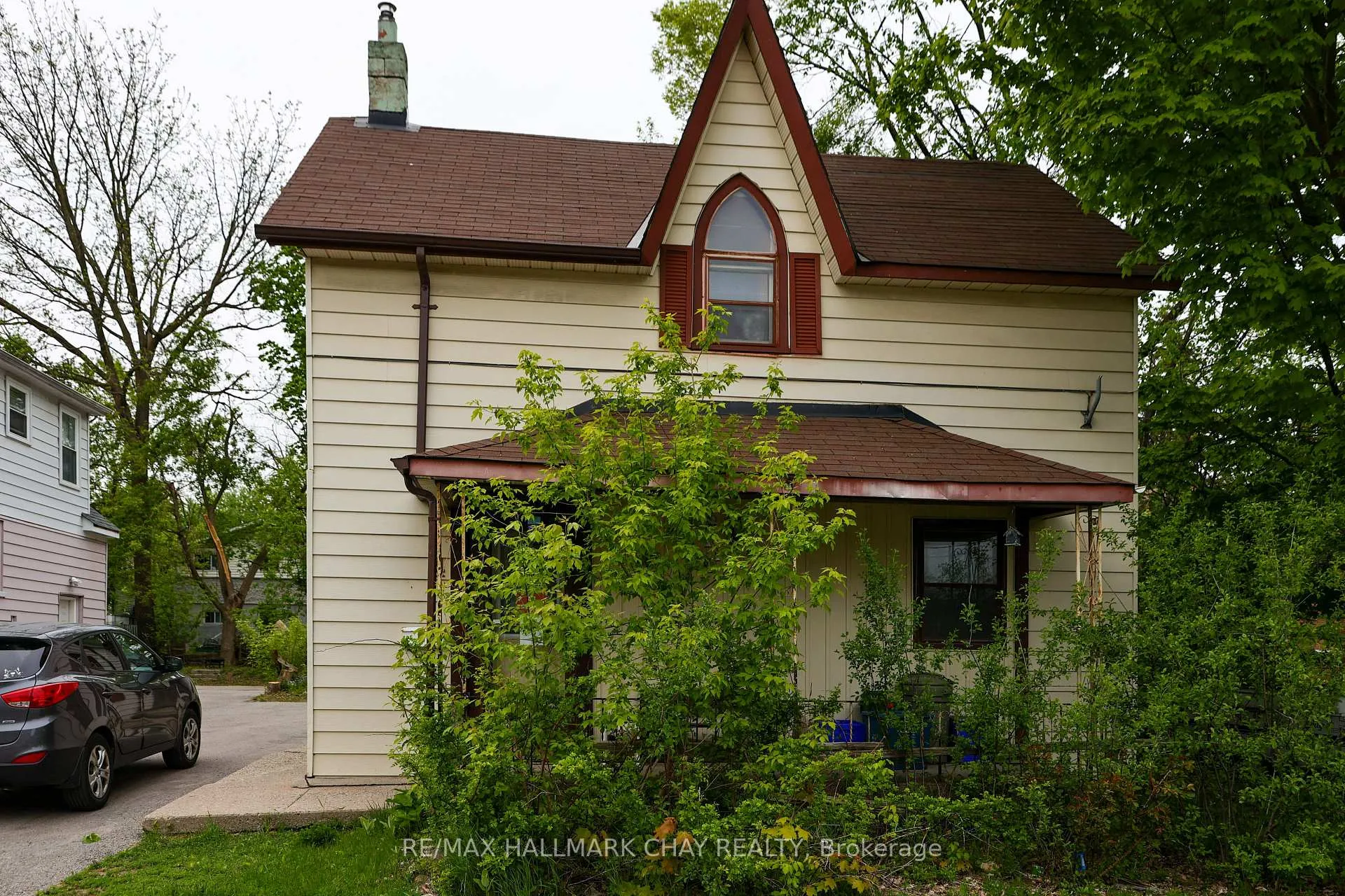 Photo 24 of 4 East Street, Barrie, Wellington — HOMEH